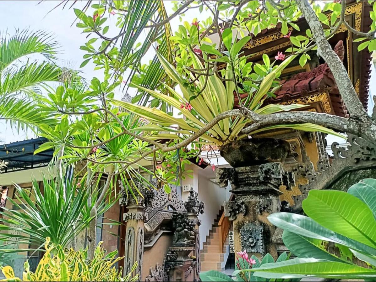Green Palace Homestay Batununggul Exterior foto